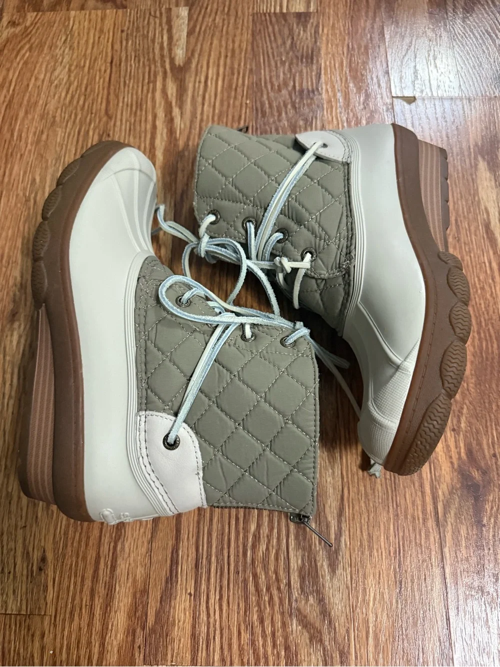 Sperry Saltwater Waterproof Quilted Duck Boot Size 7